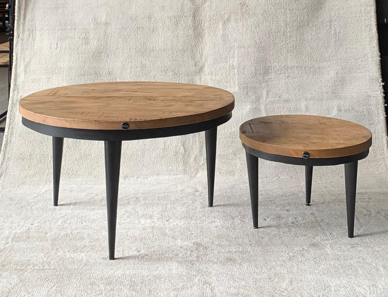 Salontafelset Set van 2 – Mangohout & Zwart Metaal – Industrieel Design - Puntpoten - 70x70x41 - Afbeelding 3